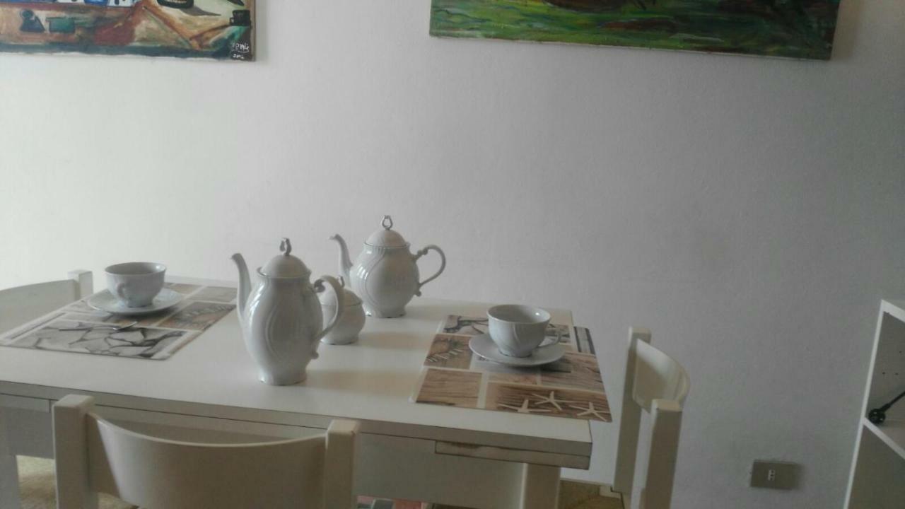Appartamenti In Villa Nicanda Porto Columbu - Perd'E Sali Exteriér fotografie
