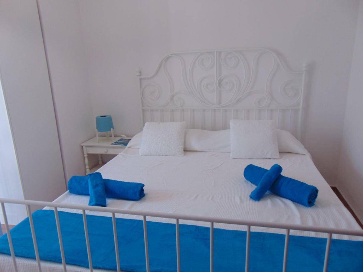 Appartamenti In Villa Nicanda Porto Columbu - Perd'E Sali Exteriér fotografie